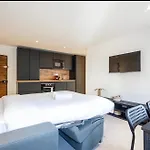 Appartement 2 Pcs Plein Coeur Ville, Palace Festivals, Port Plages